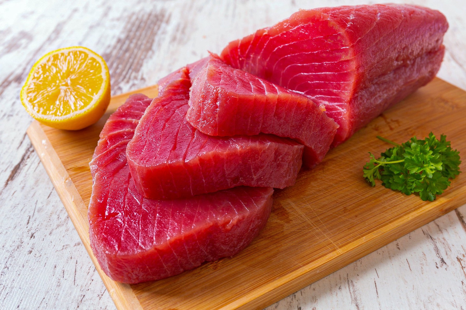 Premium tuna loin, sushi-grade quality